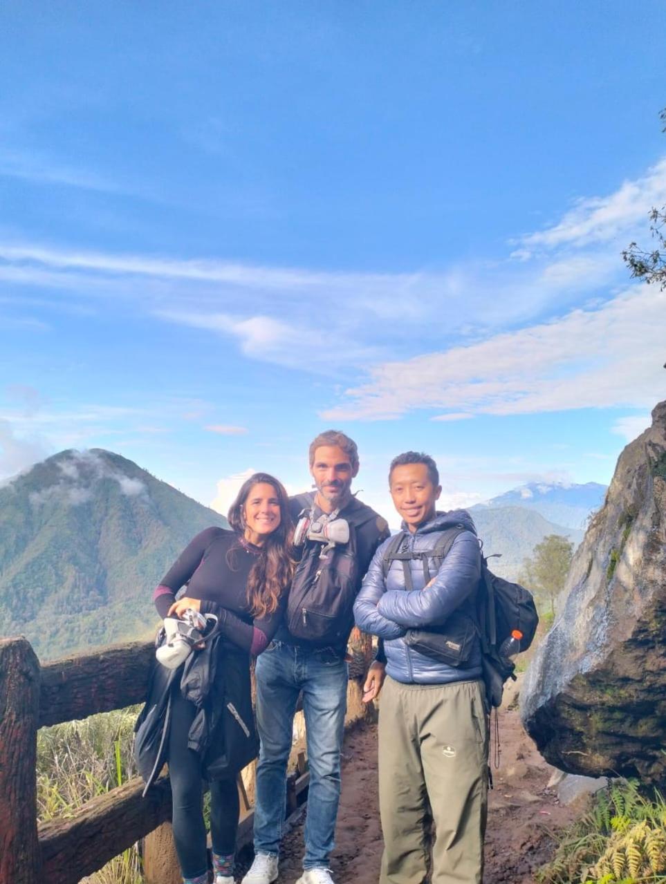 Nio Homestay And Tour Licin Exterior photo